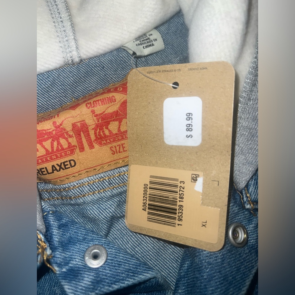 Mens xl Levi denim jacket new with tags - Picture 2 of 6
